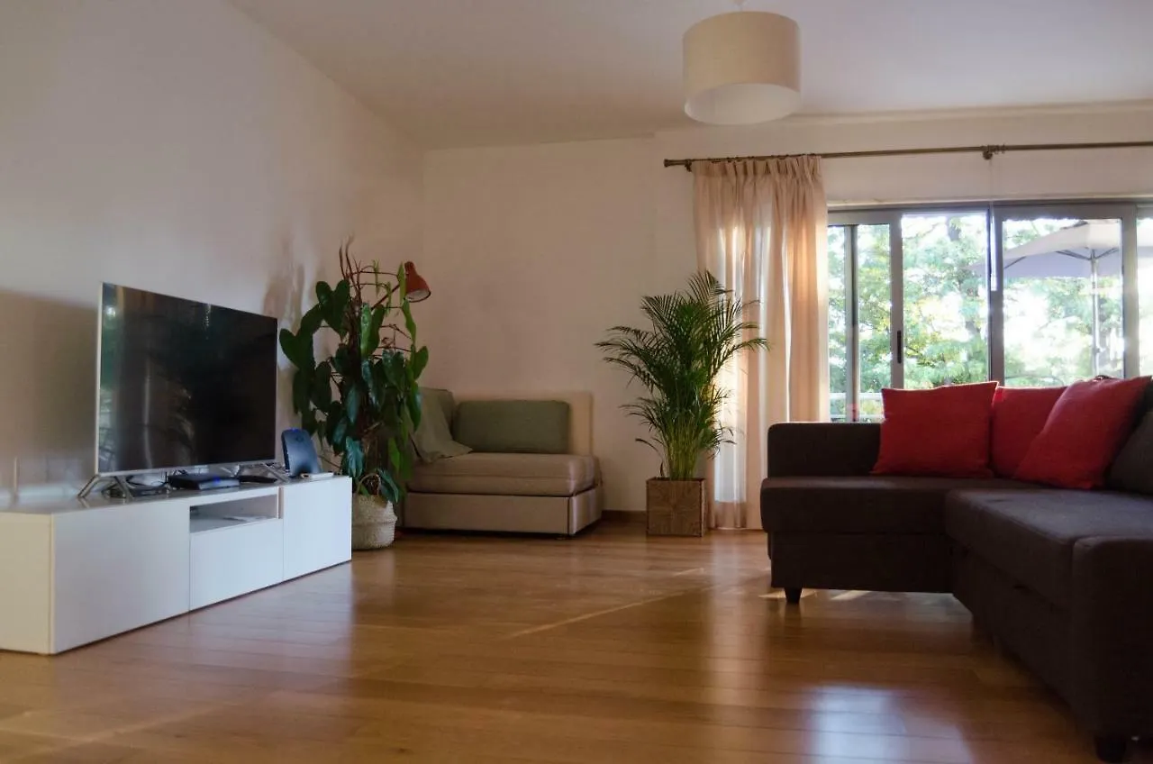 Joivy Graca Luminous 2-Br Apartment With Terrace Lisboa